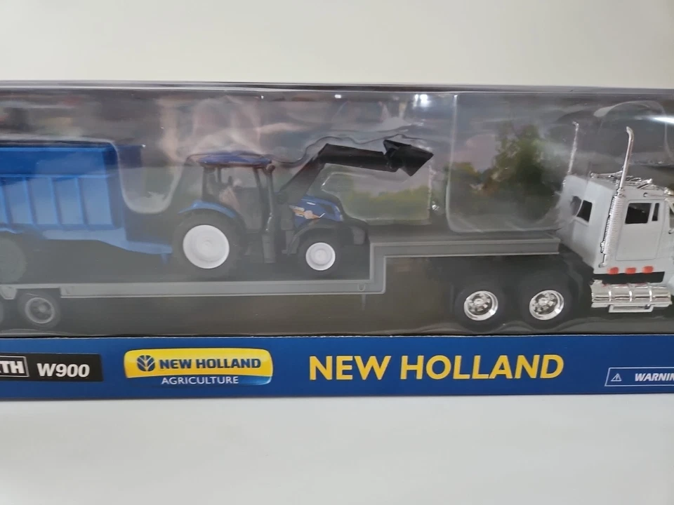 NewRay New Holland Agriculture White Kenworth W900 With Tractor and Trailer - Image 3 of 4