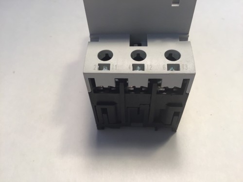 Protector interruptor de curcuita de arranque manual del motor Eaton PKZM0-1 de 0,63 a 1 amperio - Imagen 2 de 8
