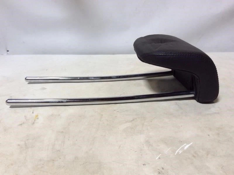 05 06 Reposacabezas izquierdo o derecho Mercedes-Benz R500 3 filas O Foto 2 de 4