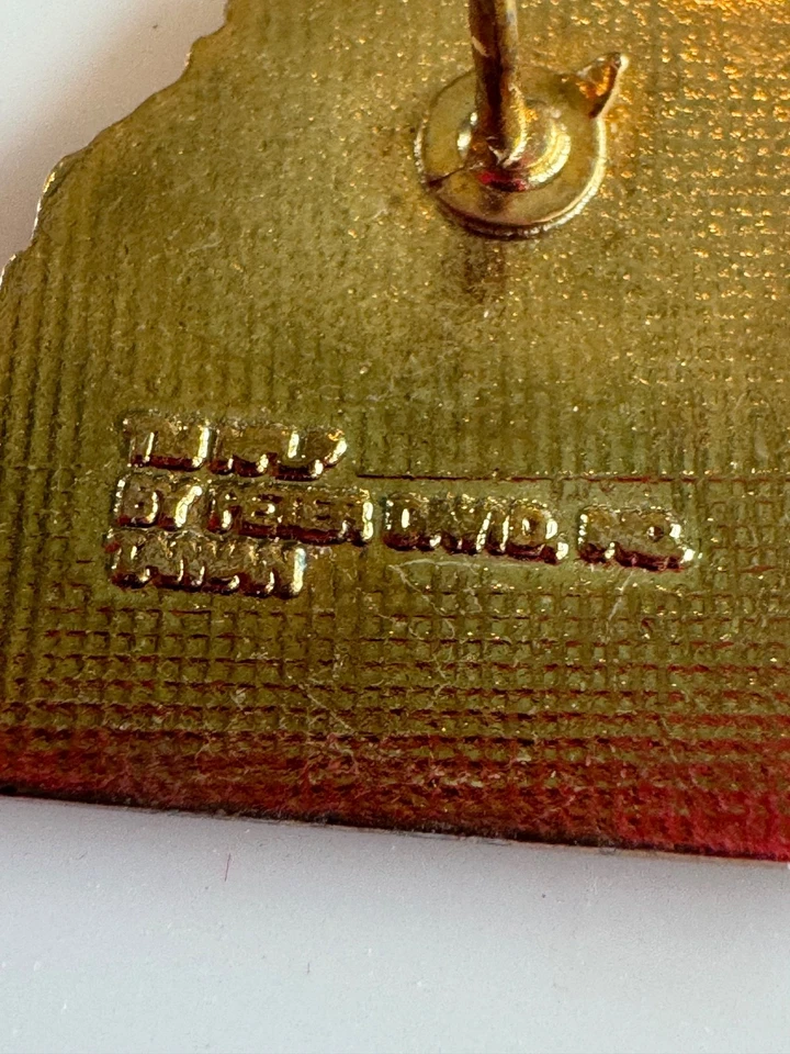 Vintage Houston Oilers Skyline Astrodome Enamel Lapel Pin – NFL Team - Image 3 of 3