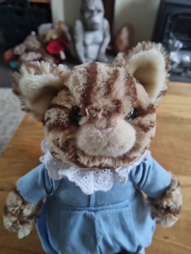 Gund, Tom Kitten Peter Rabbit 10" Soft Toy Plush Beanie Comforter - Picture 6 of 6