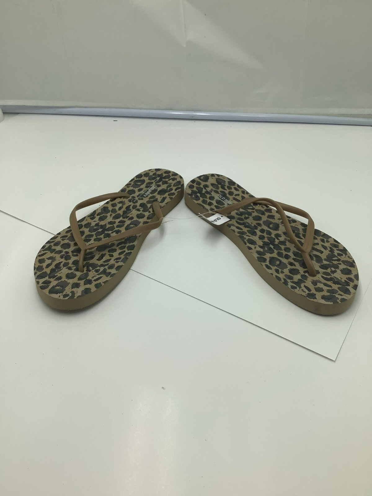 Size 9 New OLD NAVY Animal Flip-Flops Women Summer Beach Sandals Leopard  Print | eBay