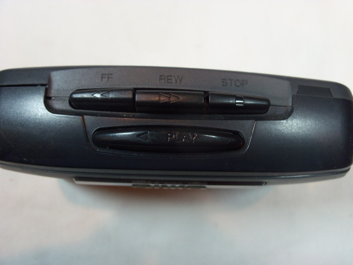 AIWA PS140 HAND HELD STEREO CASSETTE PLAYER | eBay