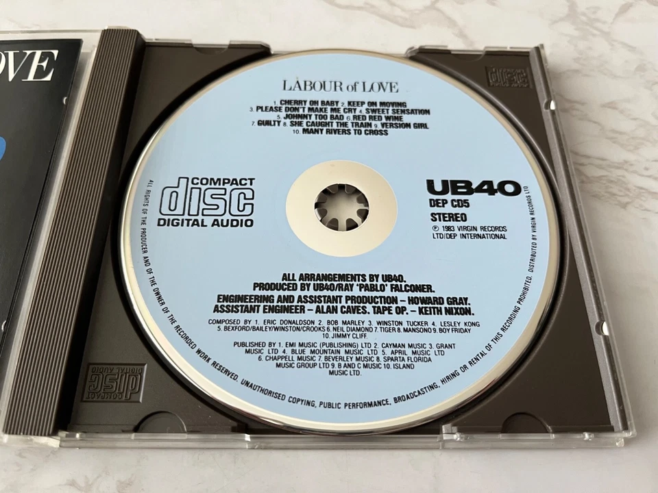 UB40 Labour Of Love CD WEST GERMANY BLUE FACE Virgin/DEP DEPCD5 James Brown RARE - Imagem 2 de 4