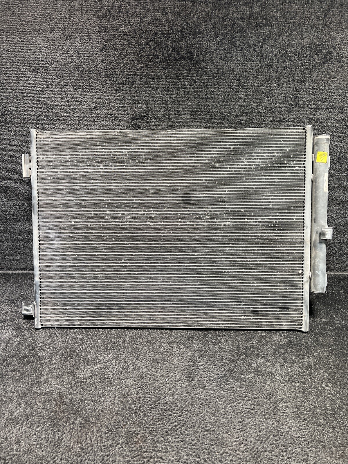 2014 Maserati Quattroporte Front AC Condenser OEM 16474837