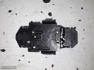 1994 VW PASSAT LAMPENTRGER HINTEN LINKS 3A9945257