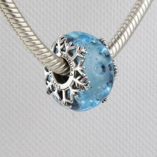 Authentic Pandora Silver Winter Blue Snowflake Murano Glass Charm 792377C00