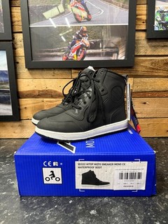 RST HiTop Moto Waterproof Sneaker Schwarz Urban Motorradstiefel UK9/EU43 Markiert