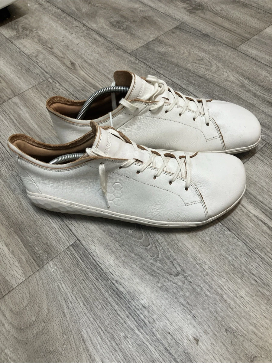 VivoBarefoot Solid Leather Upper Casual Shoes for Men for  display picture 3