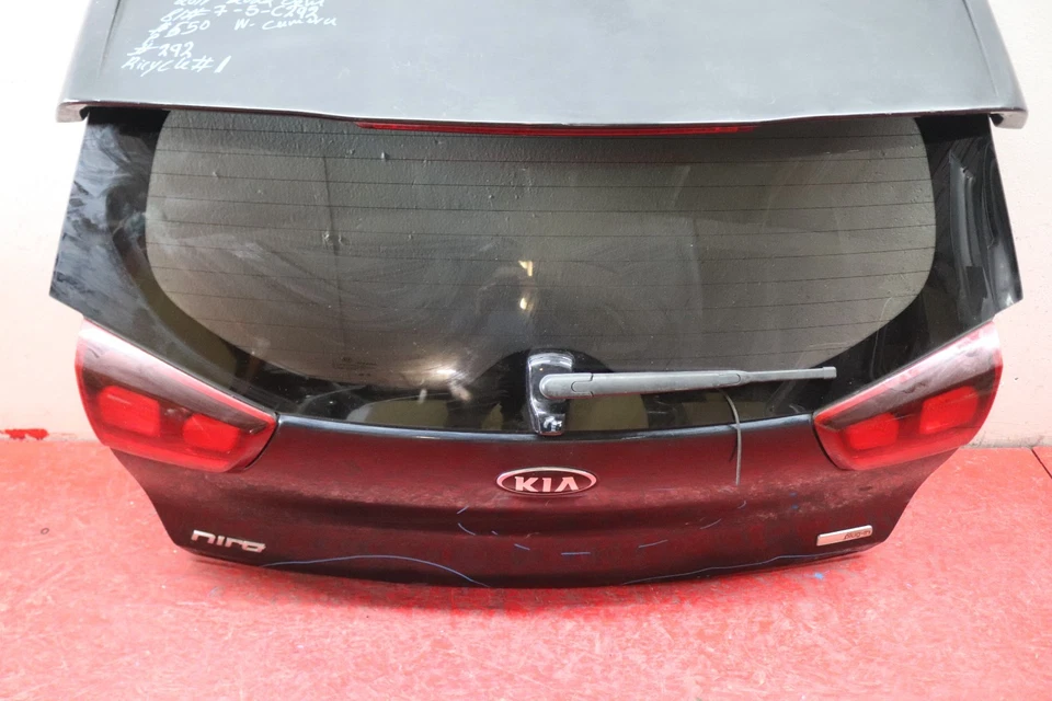 2017 2022 KIA NIRO REAR LIFTGATE OEM WITH CAMERA - Image 4 of 4