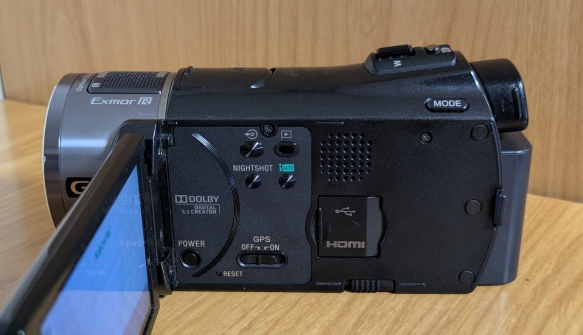 Sony Handycam HDR-CX550VE (64 GB) High Definition Camcorder for