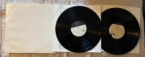 Pink Floyd – The Wall (1979 Vinyl LP) VG+/VG Columbia PC2 36183