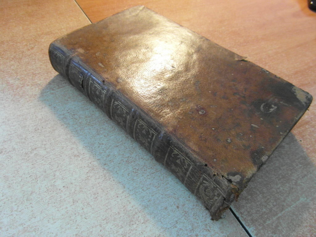 Picture 1 of 5