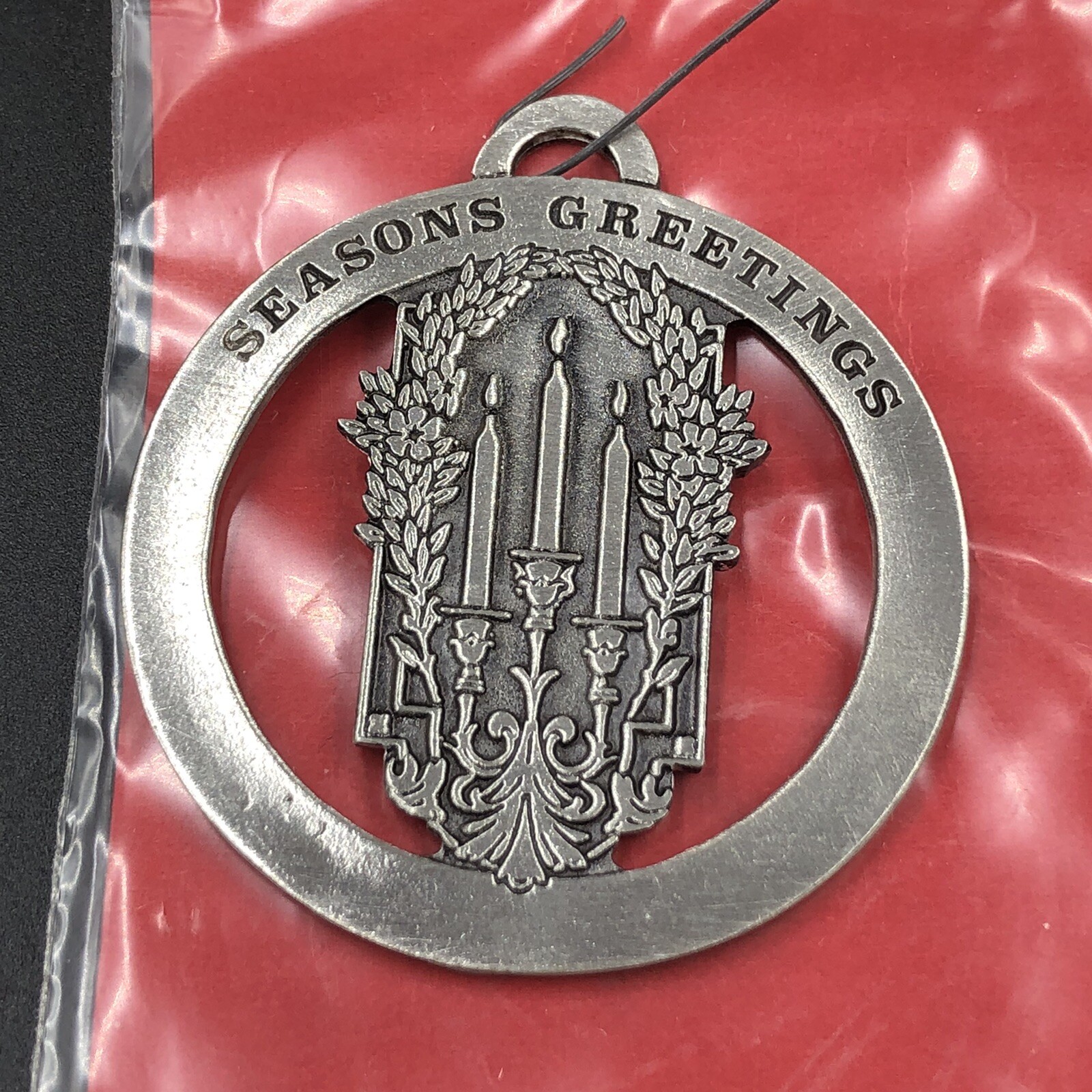 Lot Of 3 Woodbury Pewter Christmas Ornaments Wreath Seasons Greetings