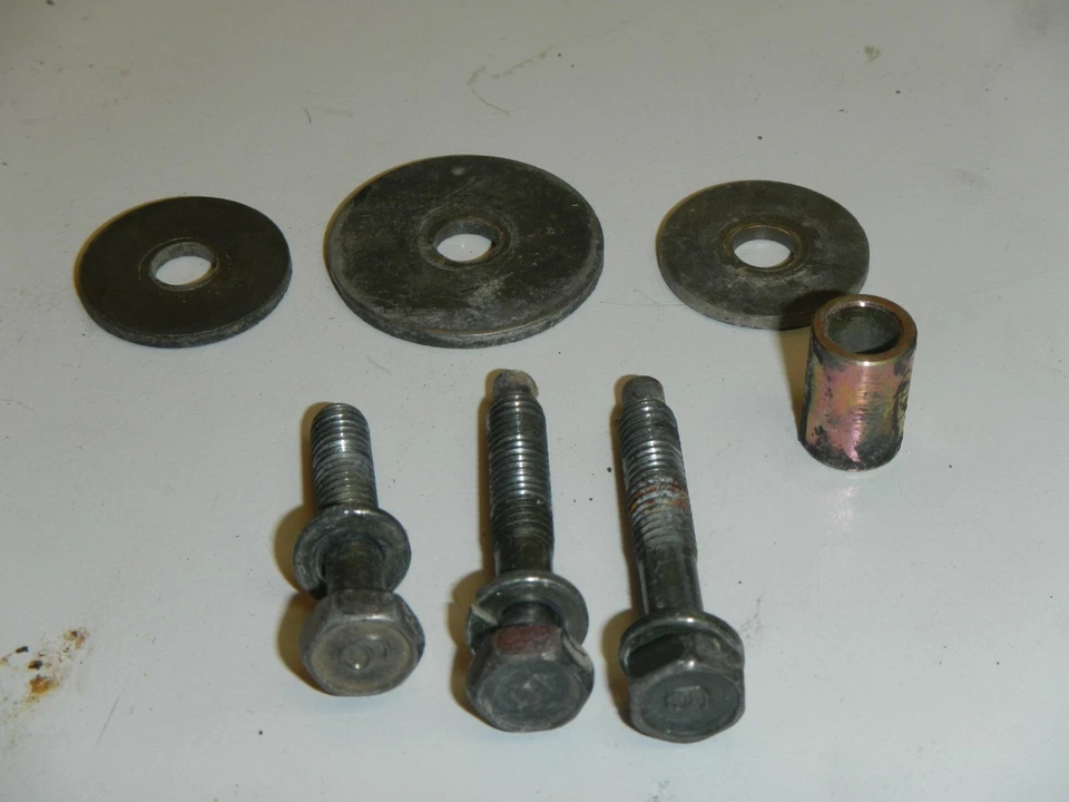 Gas Fuel Tank Mount Bolts 1998 98 Yamaha RT100 - Image 3 of 3