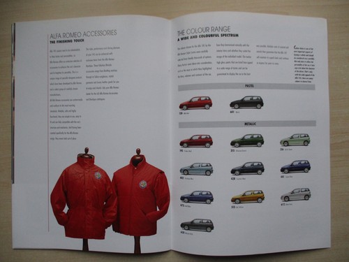 Alfa Romeo 145 UK Sales Brochure (1999) - Picture 8 of 10