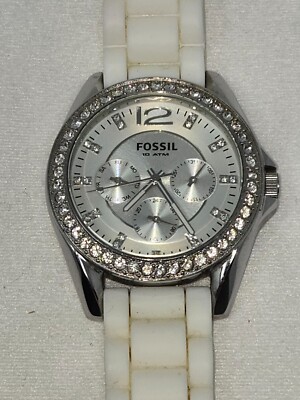 FOSSIL WATCH WHITE WITH SILVER RHINESTONES AMD SILVER IN THE BAND Rhinestone silver faced Fossil watch with white silicone  main image 3