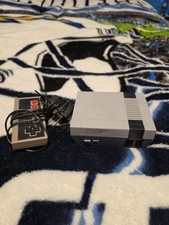 Nintendo NES-001 Console w/ Controller & Powe...
