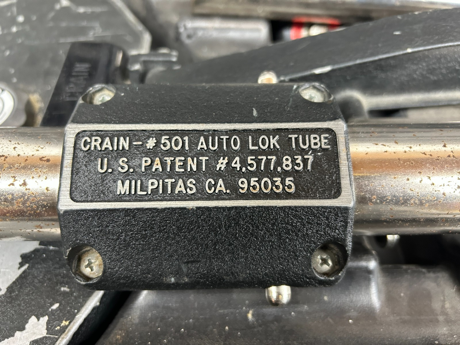 Crain 499 Double Case w/ 500 Junior Carpet Stretcher & 501 Auto Lok Tube