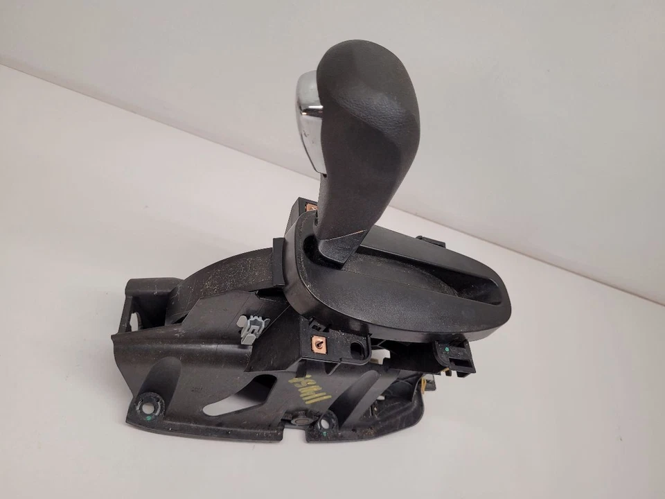 2013 CHEVROLET IMPALA переключение передач - Изображение 3 из 4