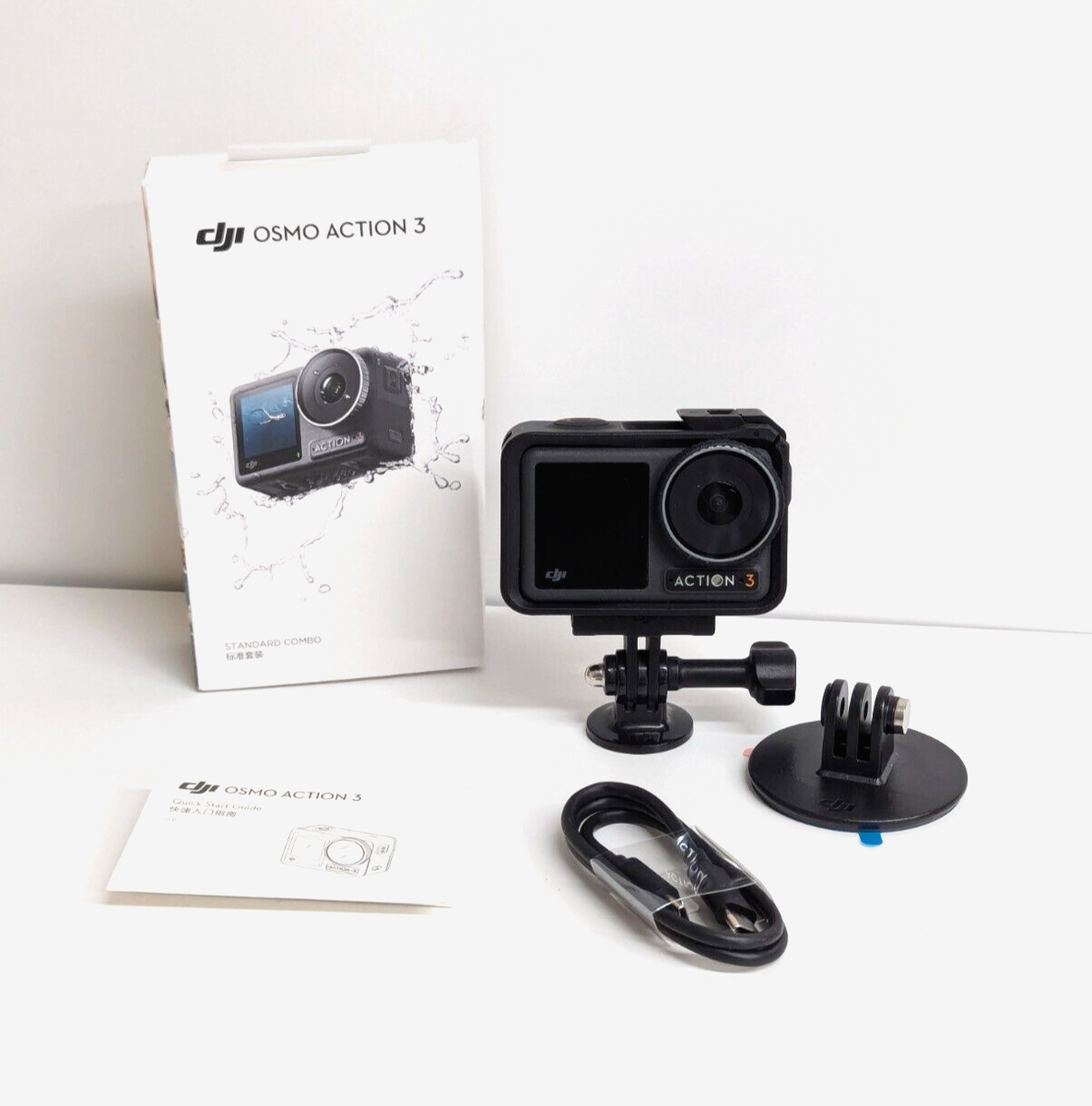 DJI Osmo Action 3 - Action Camera - 4k Action Video w DJI Osmo Action 3 - Action Camera - 4k Action Video w