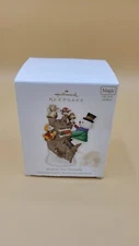 Hallmark Keepsake Christmas Ornament Hickory Tree Harmony Animated Musical 2011