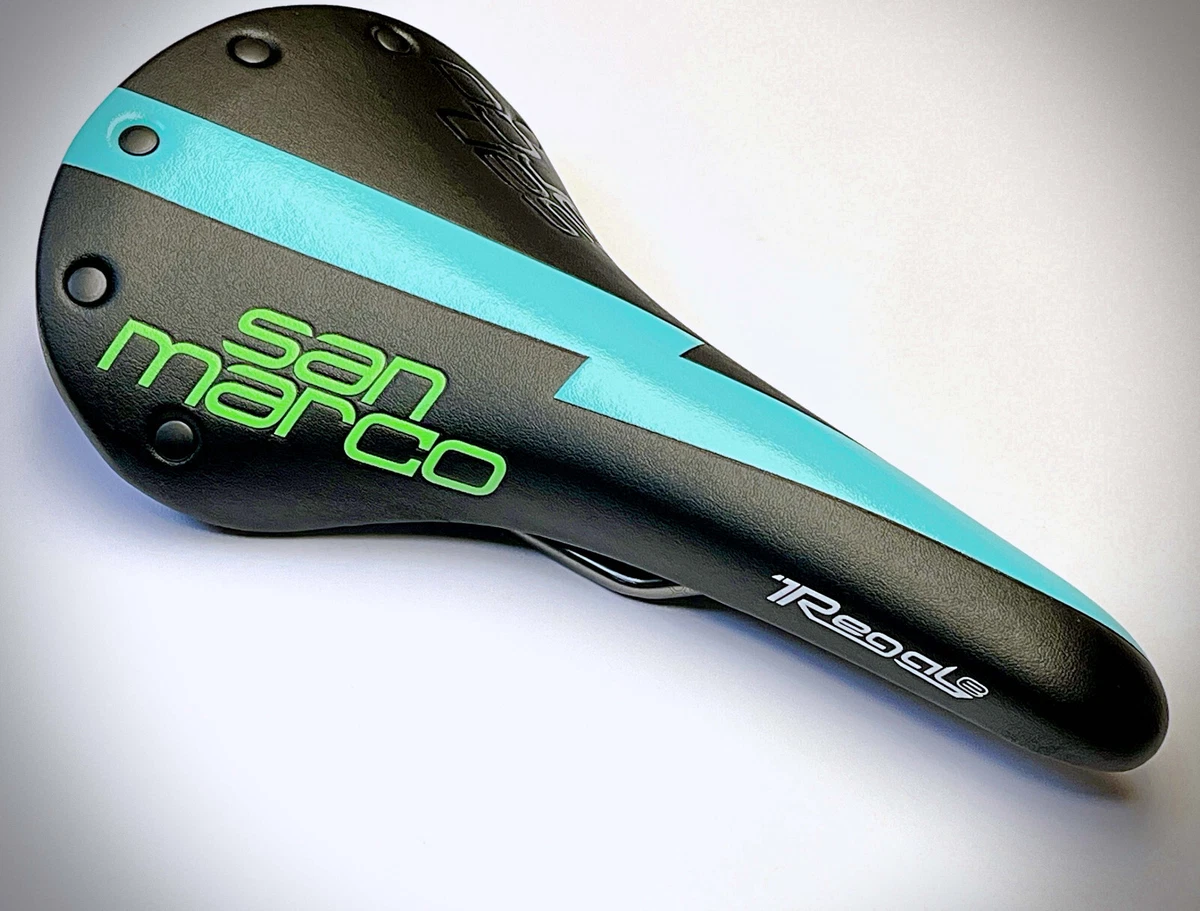 Selle de vélo en fibre de carbone 3K pour VTT - Mat - Coussin de vélo - Pièces de cyclisme sans logo 3K brillant