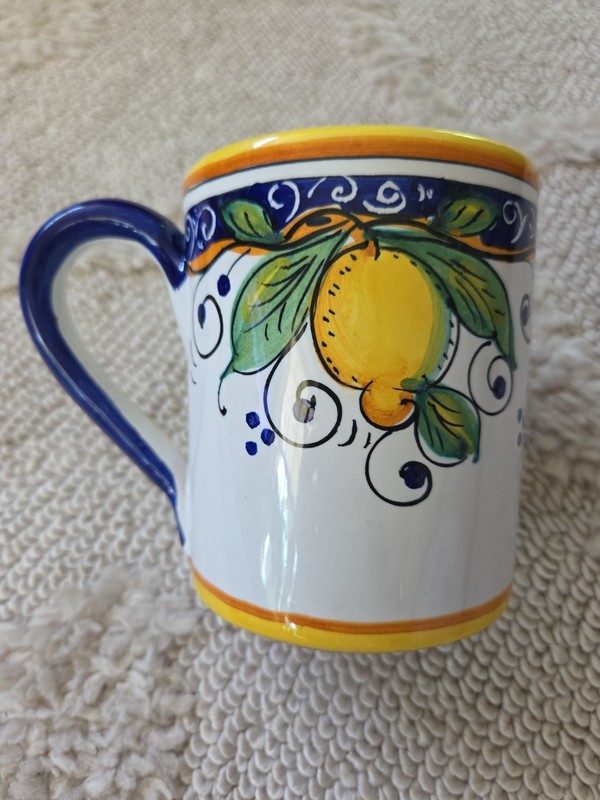 Alcantara Yellow Lemon Patterned Coffee Mug Italy Hand Painted Pottery 14oz