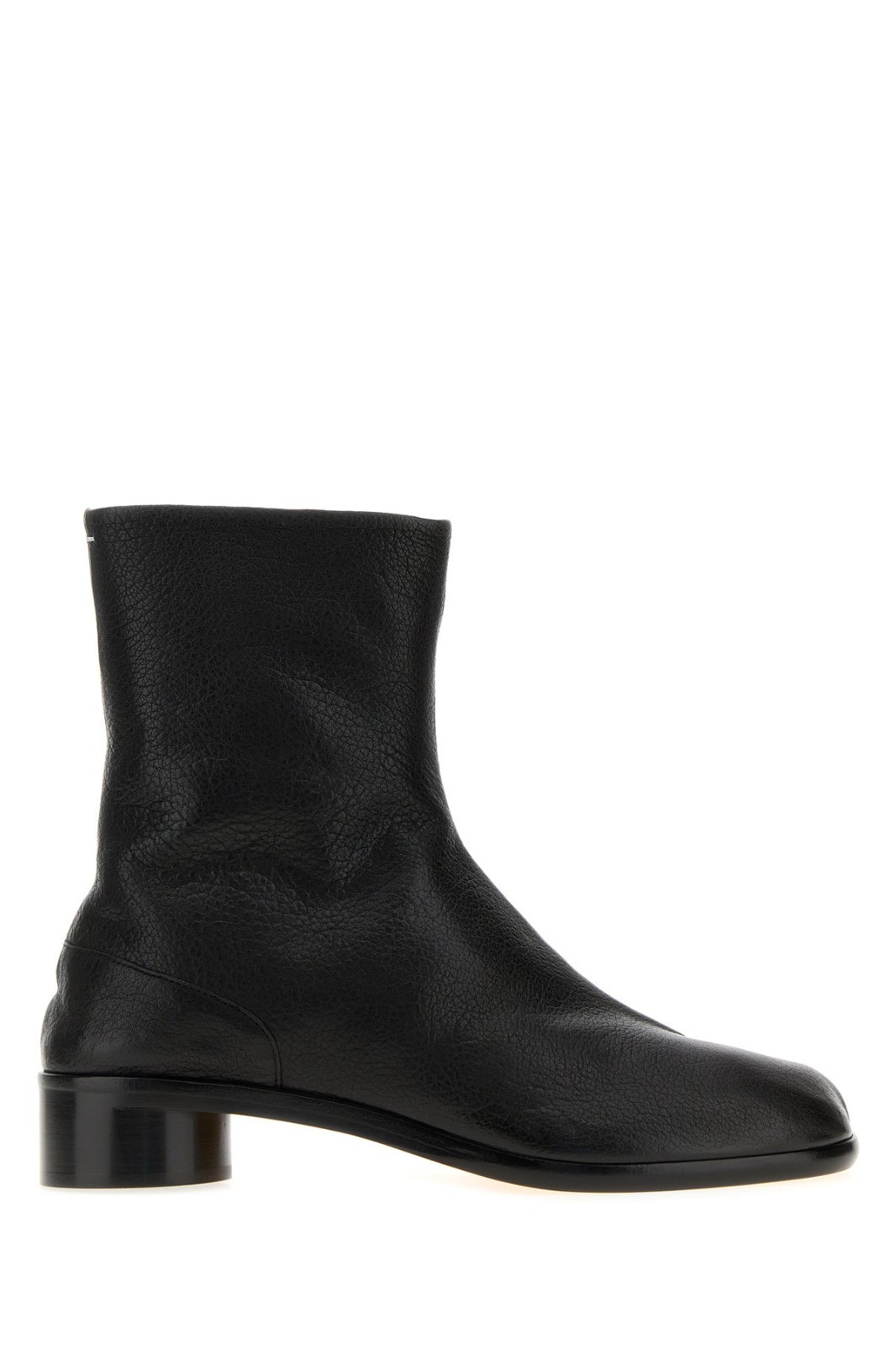 MAISON MARGIELA Tabi Toe Black Leather Ankle Boots New & Authentic