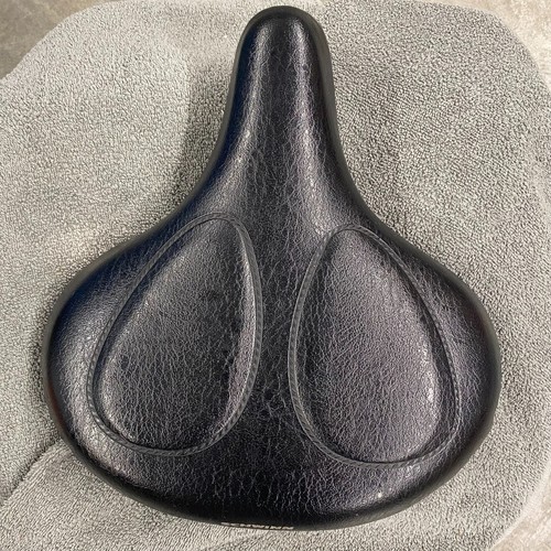 SCHWINN AIRDYNE AD4 EXERCISE BICYCLE EXTRA WIDE SEAT SADDLE