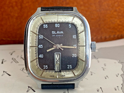 SLAVA 2428 Soviet  FRIDGE  CCCP USSR Mid-20th Century  late 1970s Manual Watch