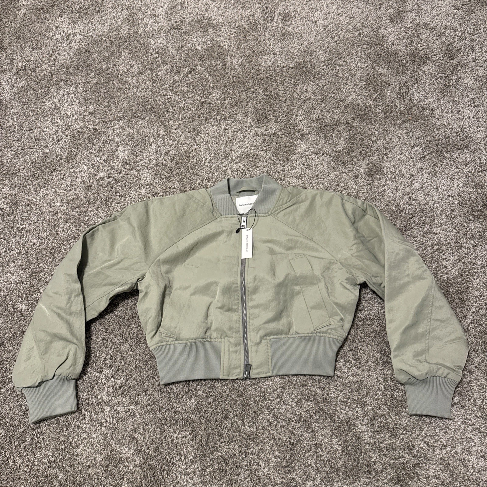 Banana Republic Water Resistant Cropped Bomber Jacket Sz XS - Green