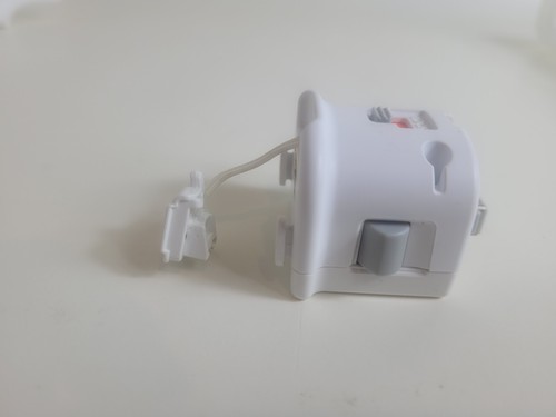 OEM Nintendo Wii Remote White W/ Motion Plus Adapter RVL 026 & Sleeve TESTED - Picture 10 of 14
