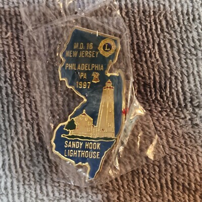 Lions Club M.D. 16 New Jersey Philadelphia PA 1997 Sandy Hook Lighthouse Tac Pin