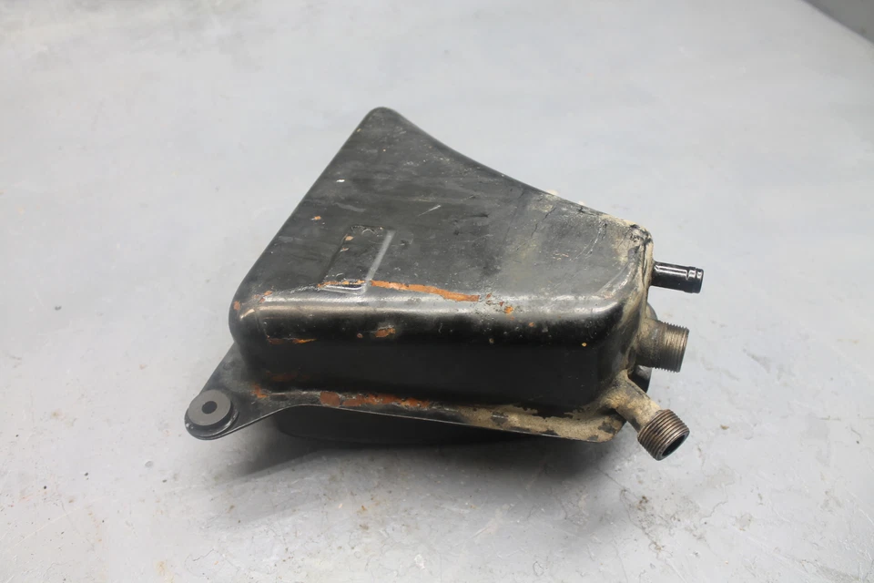 Honda CB750F 1976 tanque de aceite de motor super deportivo Foto 4 de 4