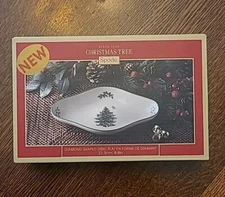 Spode Christmas Tree Green Trim Diamond Shaped Dish 22.3cm, 8.8" Macy's (B3-i3)