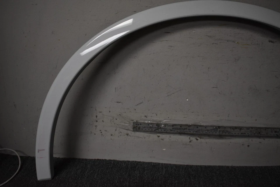 AUDI FENDER FLARE FACTORY OEM Foto 2 de 4