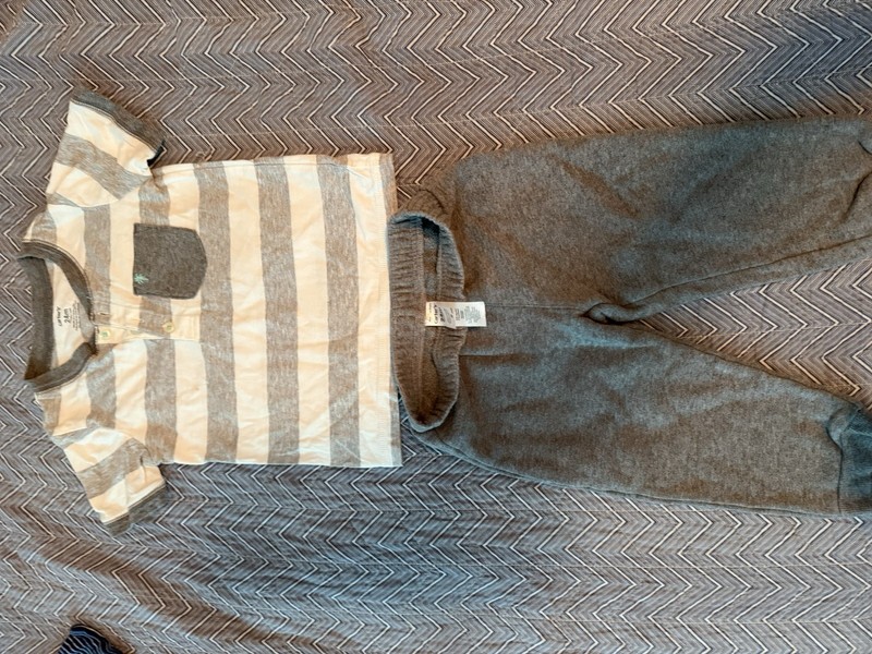 Carters 24 Month Boy T-shirt And Sweat Pants Grey