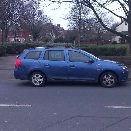 2014 Dacia Logan 1.5 dCi Diesel - Picture 1 of 5