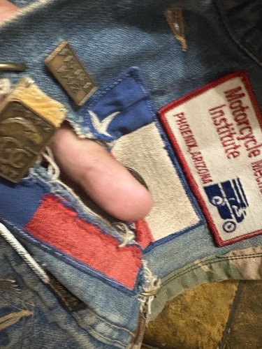 Vintage Denim Biker Vest made In the USA By Wrangler W/ Patch Button Size 36 - Picture 5 of 14