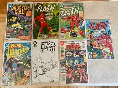DC Comics Key Lot Teen Titans Booster Gold The Flash Black Lightning Bronze