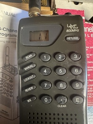 RADIO SHACK PRO-46 100 Channels Programmable Police/Fire Emergency