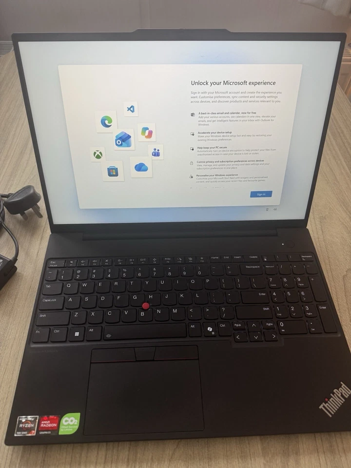 Lenovo ThinkPad E16 G2 · Ryzen 7 7735HS · 16GB · 512GB, photo 2 of 5