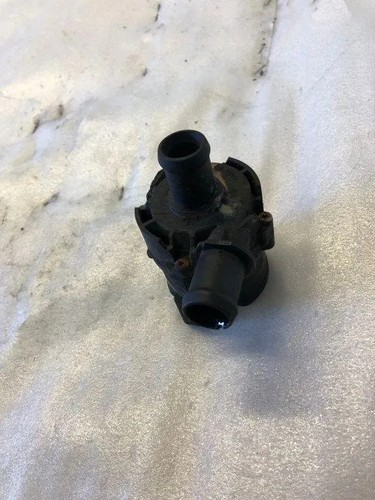 VW PASSAT B7 ALLTRACK 365 Zirkulationswassermotor 5c0965561 2.00 32127055