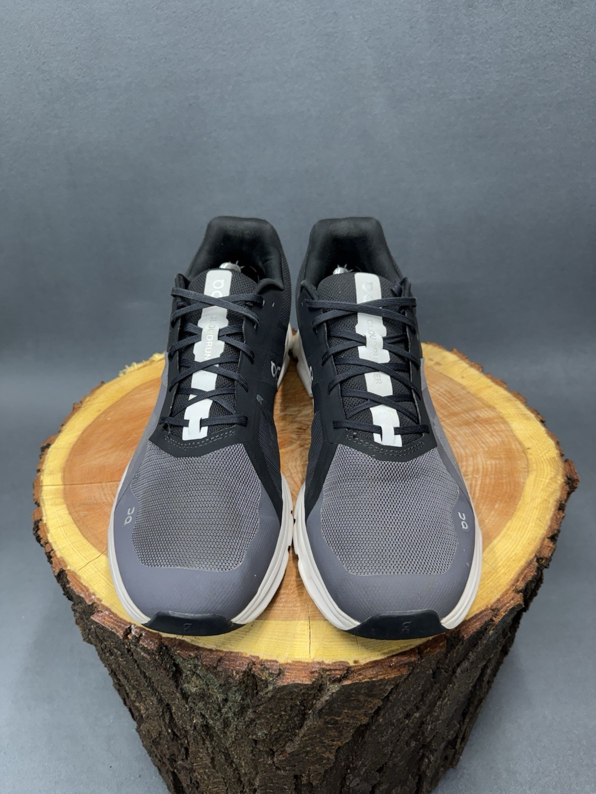 On Cloudrunner Men’s Size 14 Eclipse and Frost Gr… - image 4