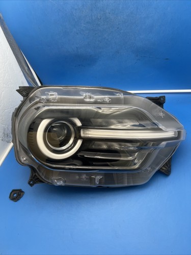 2021-2023 Ford Bronco Sport Right Non HALO LED Headlight M1PB-13W029 OEM - Picture 1 of 16
