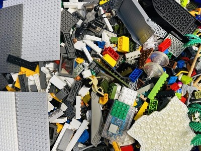 Random Lot Of 10 Pounds Generic Bricks Blocks Pieces Black Compatible With