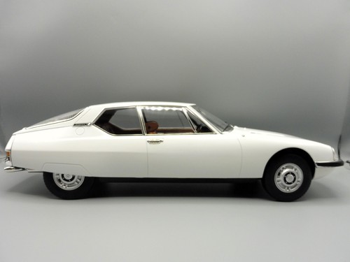 Citroen Sm Coupé 1970 Blanc Genova Présentation 1/12 NOREV 121701 Citroën - Photo 7 sur 12