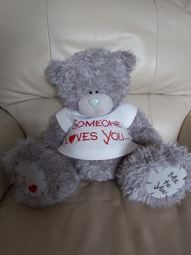 Me To You Tatty Teddy (D42) 14" Seated, Wearing 'Someone Loves You...' T-Shirt.*