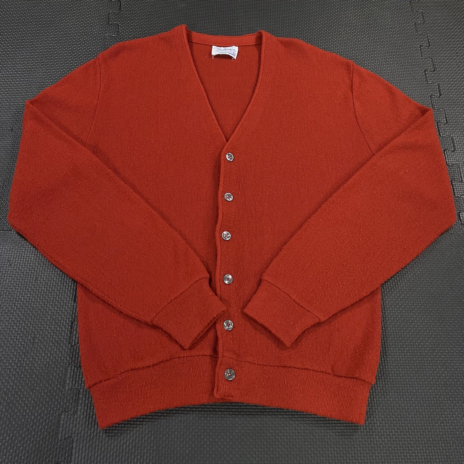Vintage Thalhimers Mens World Cardigan 